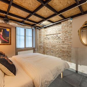 Appartement met Vier Kamers